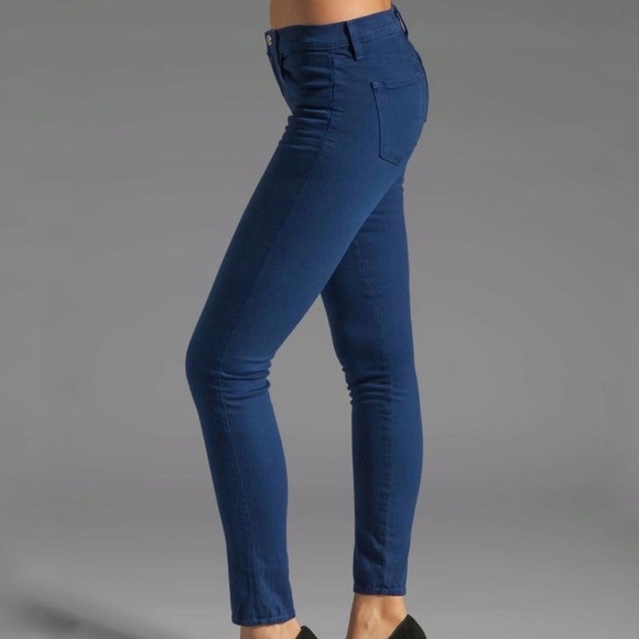 J Brand Super Skinny Jeans Nightfall - Size 27 - Picture 2 of 9